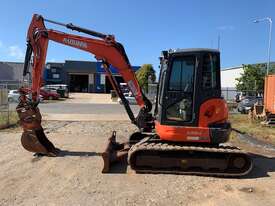 One-Owner 2017 Kubota U55-4, 5.5 Ton Zero Swing Mini Excavator - picture0' - Click to enlarge