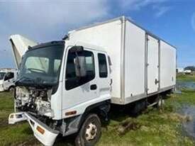 Isuzu FRR 550 F3 - picture1' - Click to enlarge