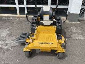 Hustler Fastrak 48