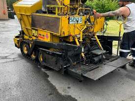 Blawknox BK16 Asphalt Paver - picture0' - Click to enlarge