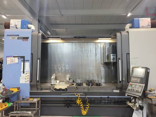 2015 Doosan VCF-850LSR Multi-purpose Vertical Machining Centre