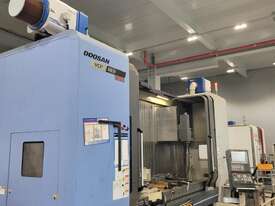 2015 Doosan VCF-850LSR Multi-purpose Vertical Machining Centre - picture1' - Click to enlarge