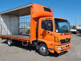 Hino FC4J - picture0' - Click to enlarge