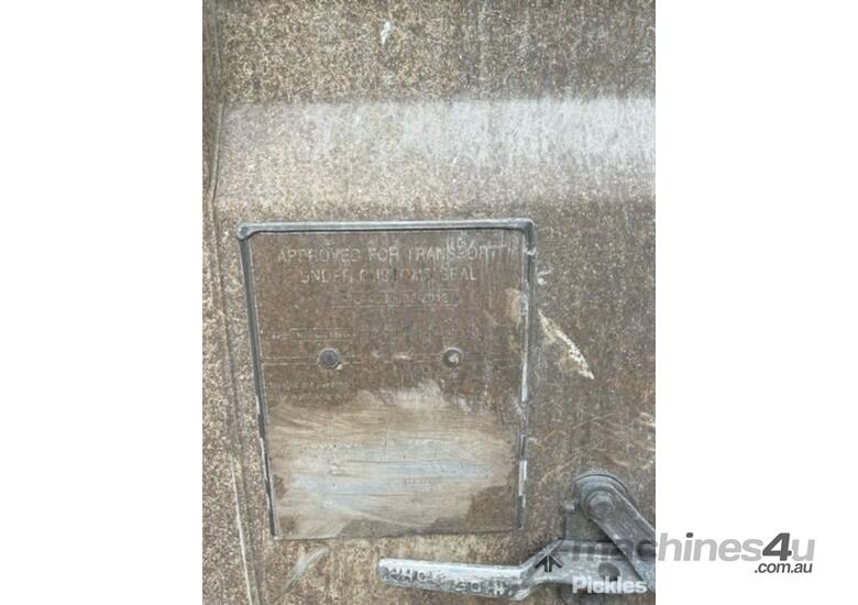 Used 20 general purpose container with strengthened flooring