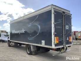 2008 Mitsubishi Fuso Fighter FM600 - picture2' - Click to enlarge