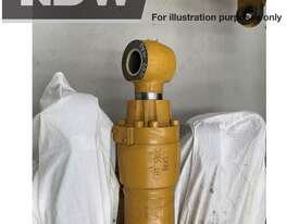 Cat 330C Arm Cylinder  - picture0' - Click to enlarge