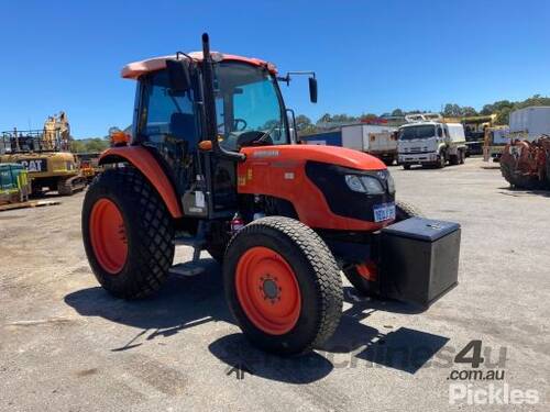 Kubota M8540D