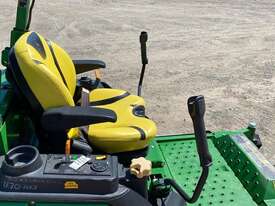 John Deere Z997R - picture2' - Click to enlarge