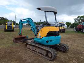 2.5 ton mini excavator - picture1' - Click to enlarge