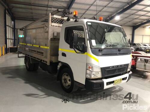 2006 Mitsubishi Fuso Canter 7/800