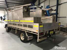 2006 Mitsubishi Fuso Canter 7/800 - picture2' - Click to enlarge