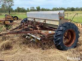 John Shearer 7 Row Seeder/Planter ,Serial No: 92002016 - picture0' - Click to enlarge