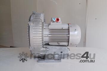 LLOYDS DEALS - Busch 2.2 KW Vacuum/ Blower, Side Channel , Type : SE 0170 C 0H0