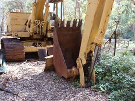 CATERPILLAR 225 EXCAVATOR - picture2' - Click to enlarge