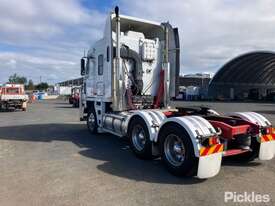 2007 Freightliner Argosy 101 - picture2' - Click to enlarge