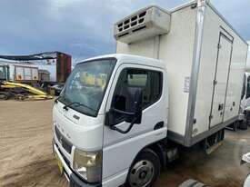 Fuso Canter - picture1' - Click to enlarge