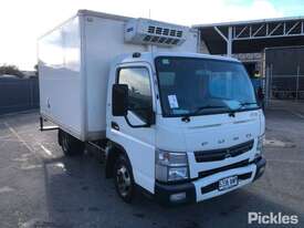 2016 Mitsubishi Canter 7/800 - picture0' - Click to enlarge