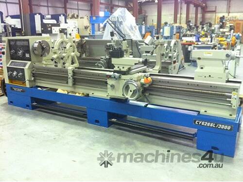 Yunnan CY6266 x 3 metre lathe 