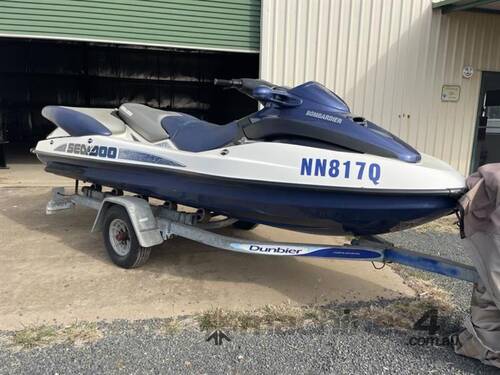 2002 SEA-DOO BOMBARDIER JET SKI