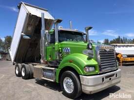 2014 Mack Superliner Tipper - picture1' - Click to enlarge