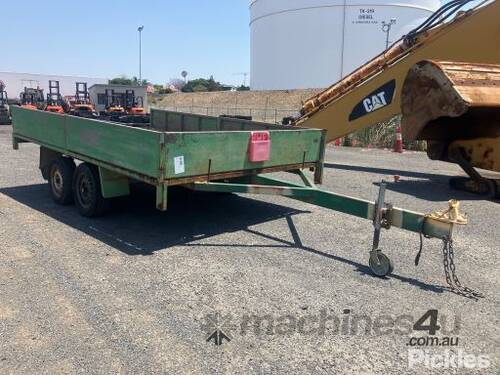 Unknown Tandem Axle Box Trailer