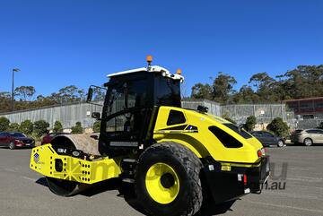   2025 MULTIPAC 112H-2 Smooth Drum Roller