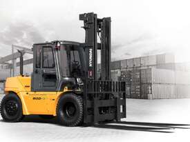 Hyundai Forklift 8T Diesel Model 80D-9 - picture0' - Click to enlarge