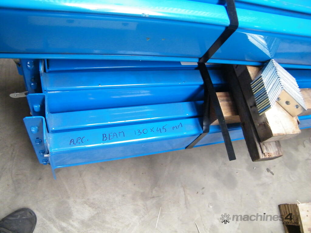 Used apc 3 2 wide beams hd Racking/Shelving/Storage in WINGFIELD, SA