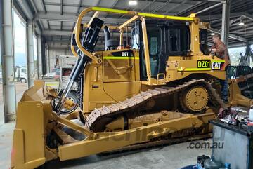 Caterpillar CAT D6T XL Dozer Caterpillar CAT D6T XL Dozer