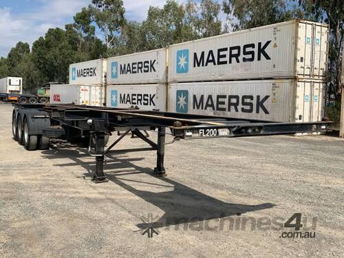 2007 Barker Heavy Duty Tri Axle 40ft Tri Axle Skel Trailer