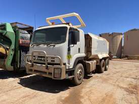 2011 Isuzu FVZ 1400 Water Cart - picture0' - Click to enlarge