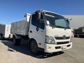2018 Hino 300 617 Tipper Day Cab - picture0' - Click to enlarge