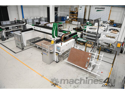 caption Prussiani Engineering Bridge Saw New Champion 5 - Quality 100% Italian made with Warranty!