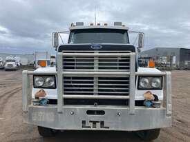 1984 Ford LTL9000 Water Cart - picture0' - Click to enlarge
