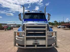 2001 Sterling L Series Prime Mover L Sleeper Cab - picture0' - Click to enlarge