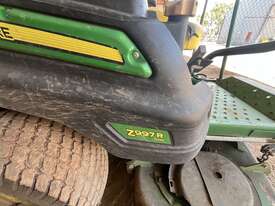 John Deere Z997R Ride On Mower - picture0' - Click to enlarge