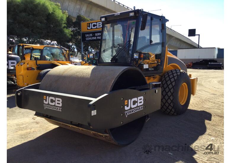 caption UNUSED JCB VM200D SMOOTH DRUM ROLLER U4665