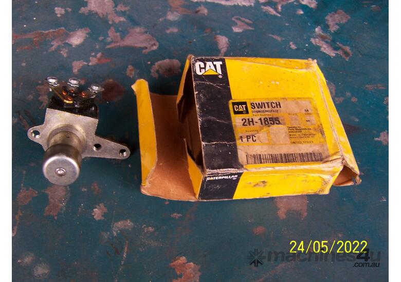 CATERPILLAR Head Lights Dipper Switch 