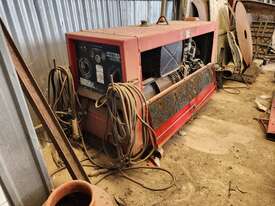 Lincoln Generator/Welder - picture0' - Click to enlarge