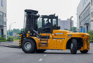 XCMG 32T Forklift | Diesel | Model: XCF3212K