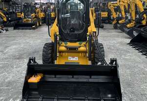 MXG SK75W Skid steer loader Kubota diesel engine 50hp899kg rated capacity air con certified rops/top