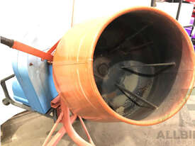 Westmix 3.5 Cubic Foot Concrete Mixer - picture0' - Click to enlarge