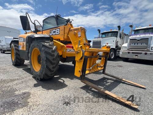 2021 JCB 535.95 Telehandler