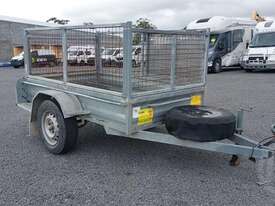 Homemade Custom box Trailer - picture0' - Click to enlarge