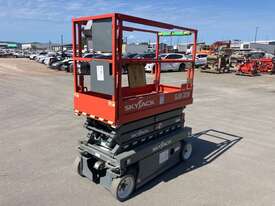 2016 Skyjack SJ1113219 Scissor Lift (Electric) - picture1' - Click to enlarge