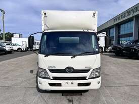 2017 Hino 300  916 4x2 Pantech - picture1' - Click to enlarge