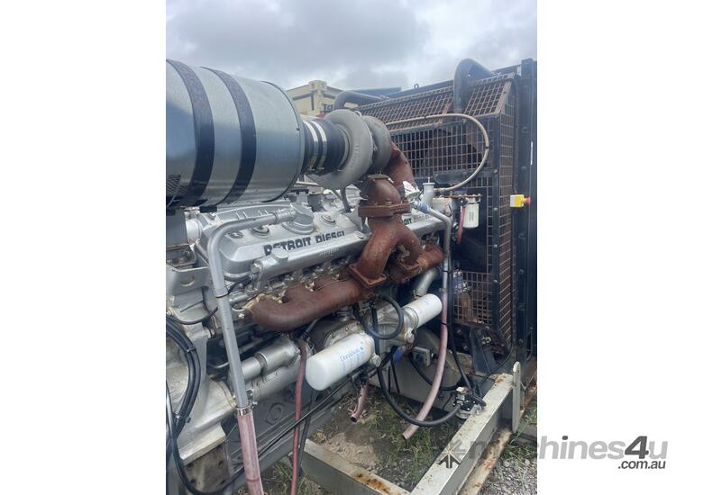 caption 800kVA Standby Diesel Powered Generator