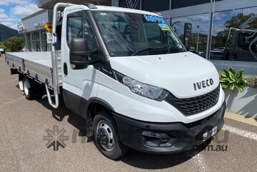 2022 Ex Demo Iveco 45C Single Cab 4.5m Tray