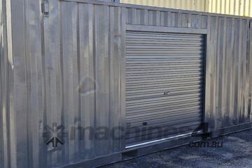 20ft SHIPPING CONTAINER WITH ROLLER DOOR