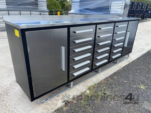 18 Drawer Stainless Steel Work Bench